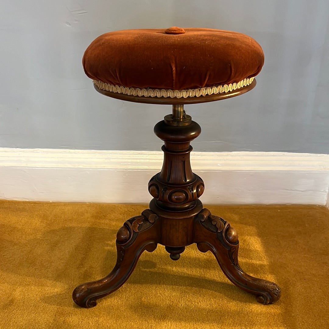 Victorian store piano stool